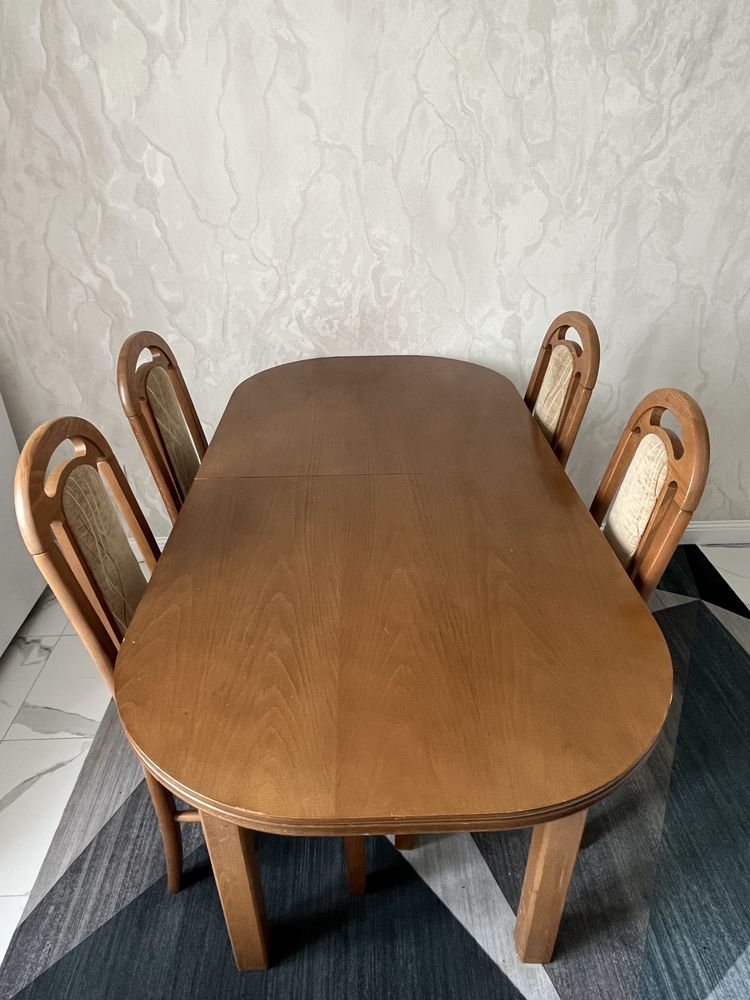 Продам стол со стульями