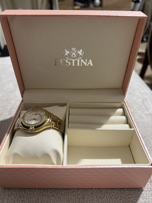 Дамски часовник Festina