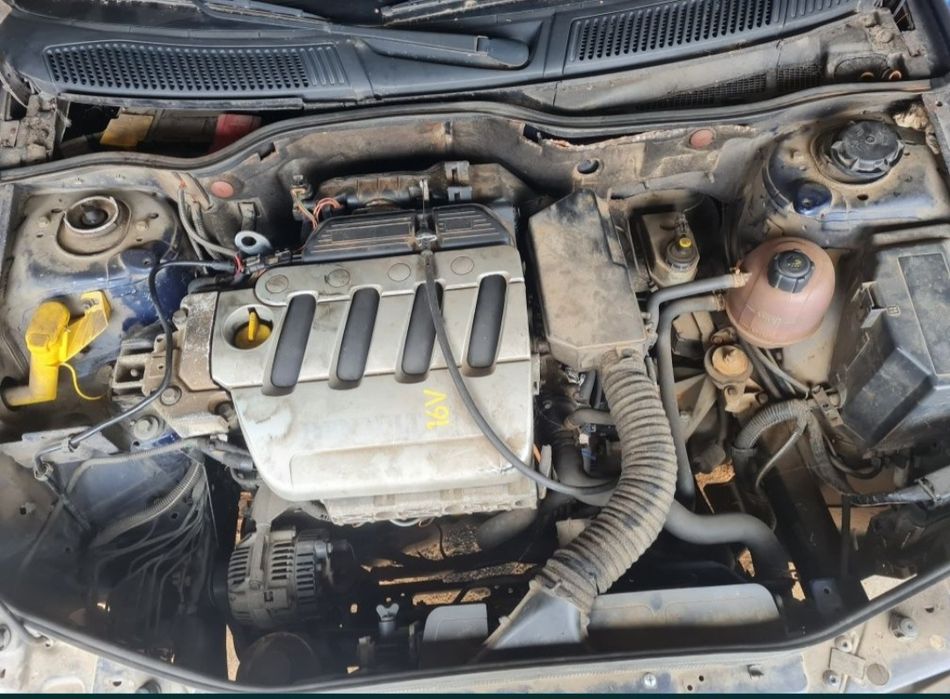 Dezmembrez Renault Megane 1.6 benzina/ 1.9 Diesel, break/limuzina