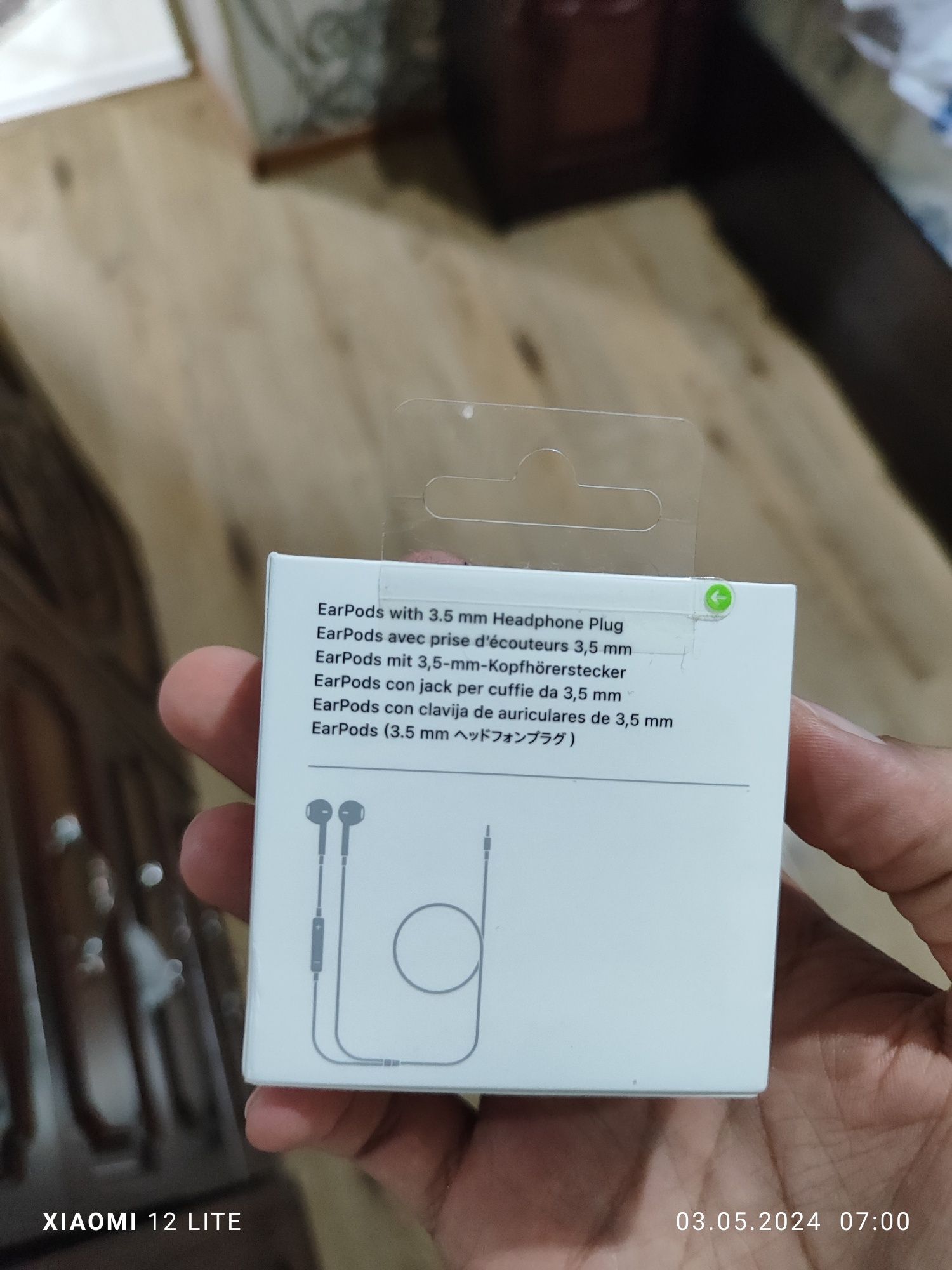 Apple earpods California 3,5