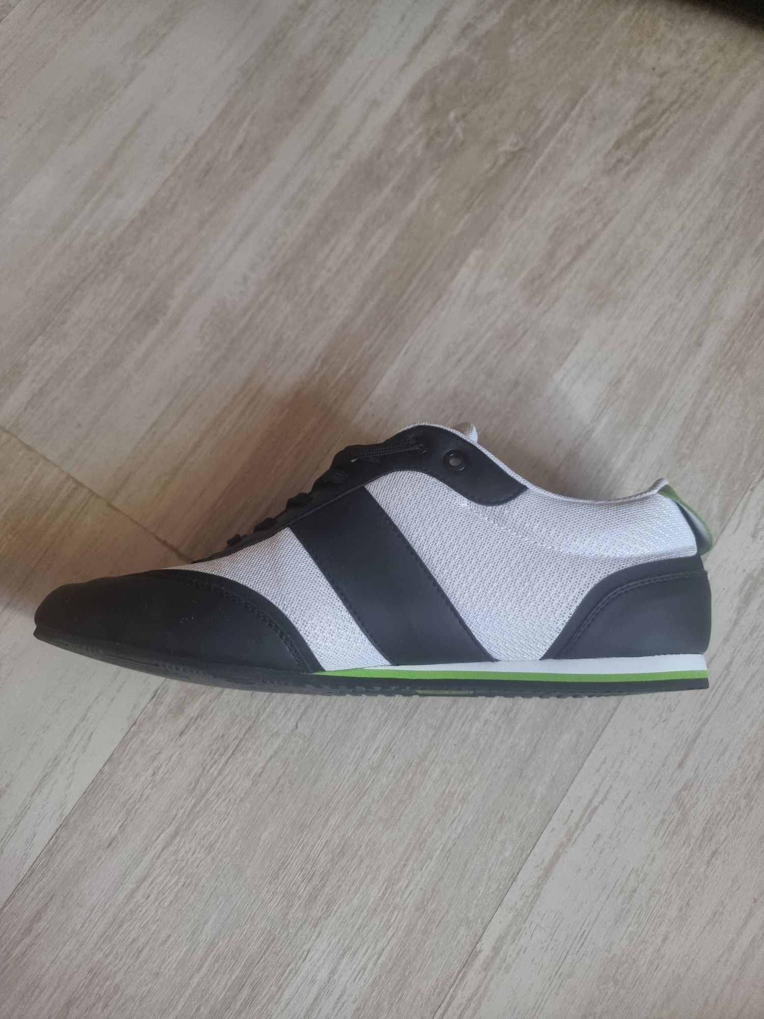 Vand Hugo Boss Green Original
