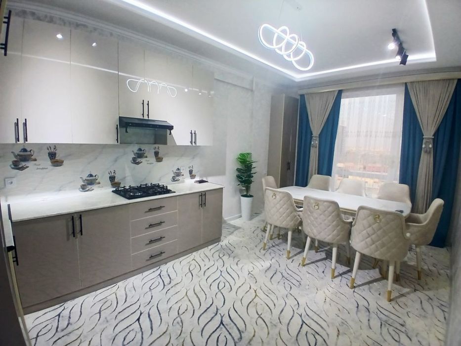 Прлдается 3 ком. Квартира площадью 51 кв.м. В Вокзале