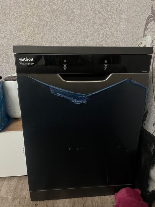 Продам посудомоечную машину