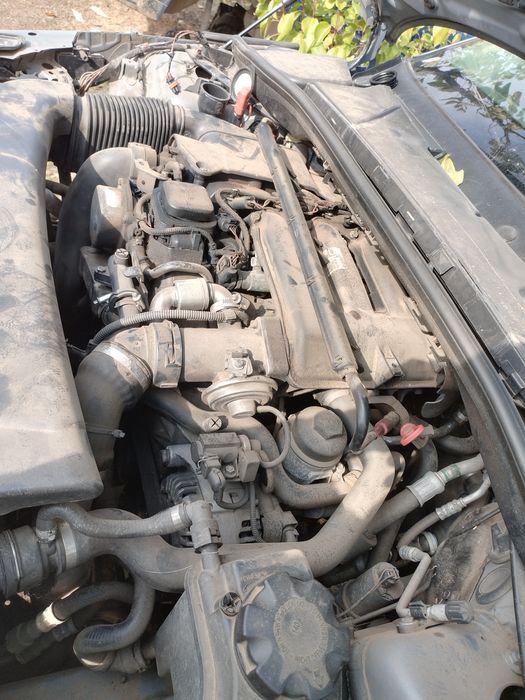 Dezmembrez / piese bmw e87 118d 122 cp 2005