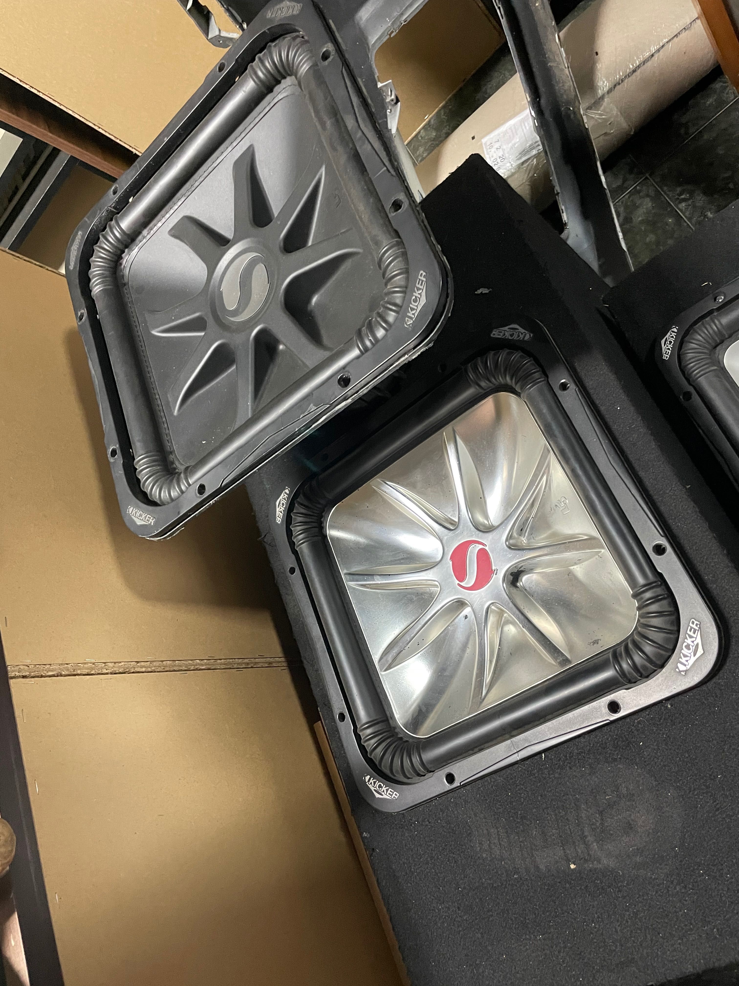 Продавам 15” кикер kicker