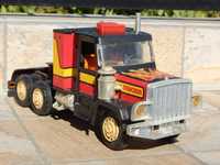 Jucarie veche cap tractor camion Kenworth tabla sc 1:24 cu directie