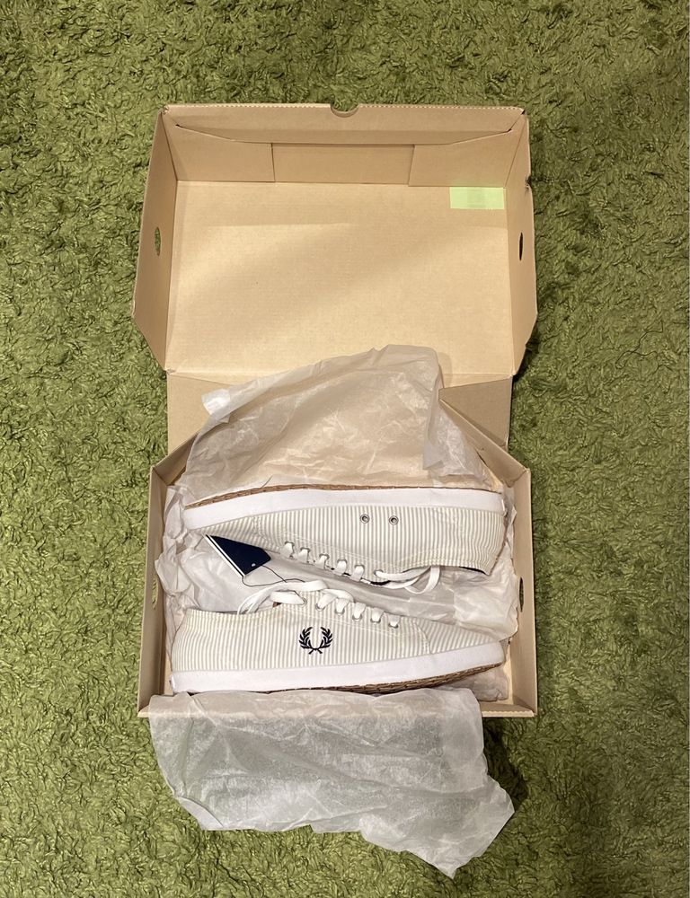 Fred Perry Kingston Seersucker Plimsolls