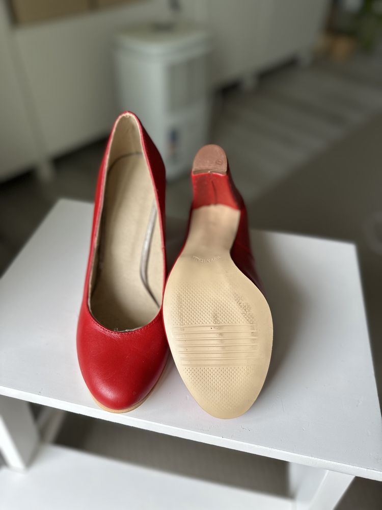 Pantofi rosii piele naturala Petra Shoes