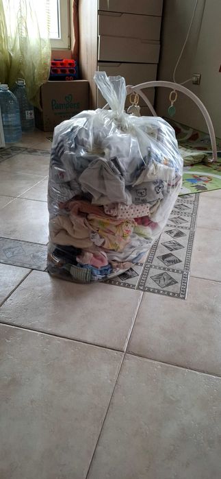 Бебешки дрехи ...