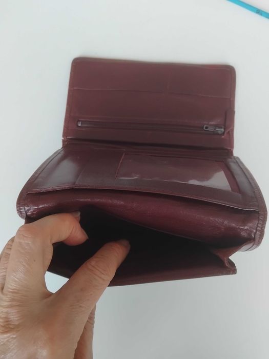 Дамско портмоне естествена кожа