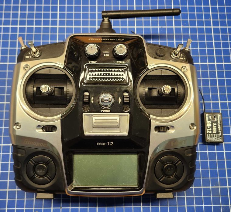 Telecomanda Graupner MX-12 aeromodel 2,4 GHz nouă radiocomanda