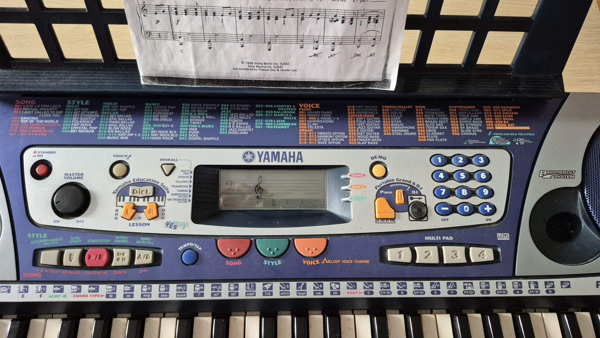 Clape/orga Yamaha CR 260