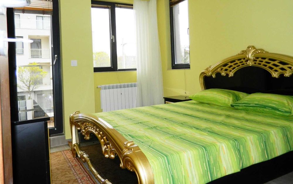 Дава се под наем Тристаен апартамент в София, Витоша - 107 кв.м за 816 € - Снимка #4