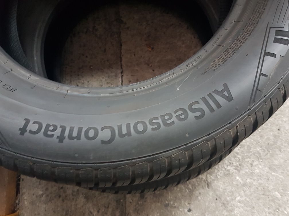 Continental 215/65 R17 99V M+S all seson