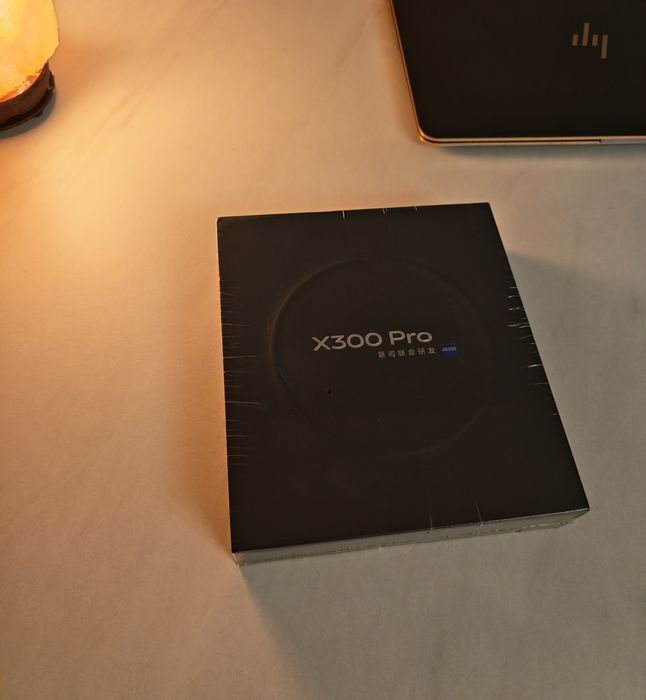 Vând Vivo X300PRO 512 GB NOU