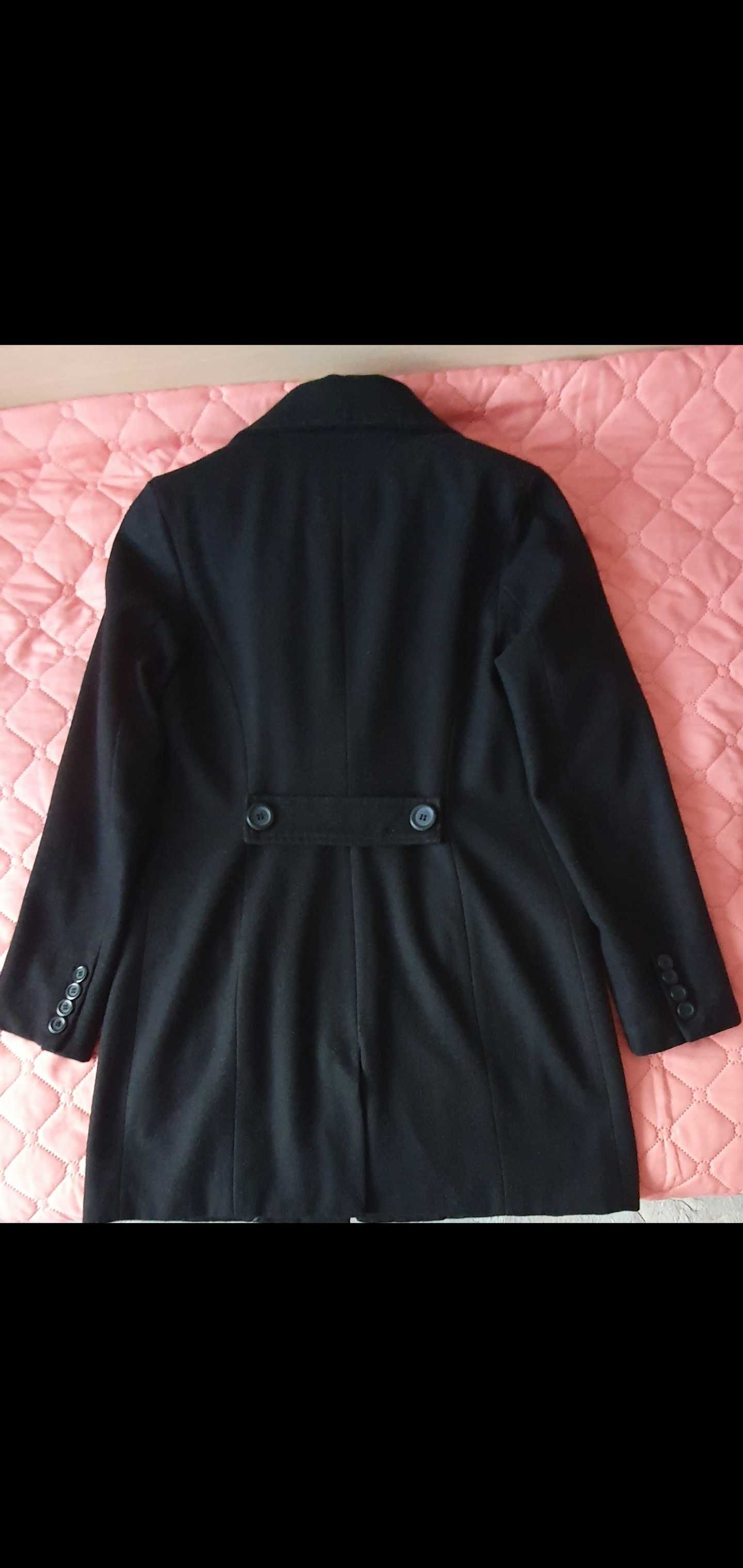 Дамско черно вълнено палто