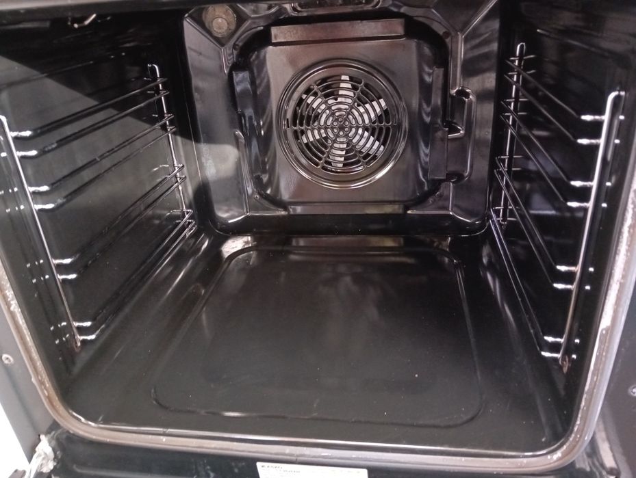 Свободно стояща печка с керамичен плот Asko 2 години Гаранция!