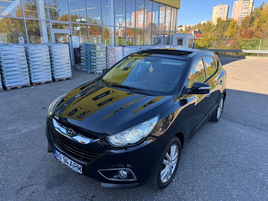 HYUNDAI IX 35 4X4 2.0 diesel euro5 an 2011 Full dotări proprietar