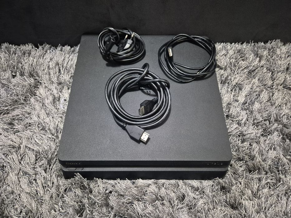 Ps 4 slim Playstation