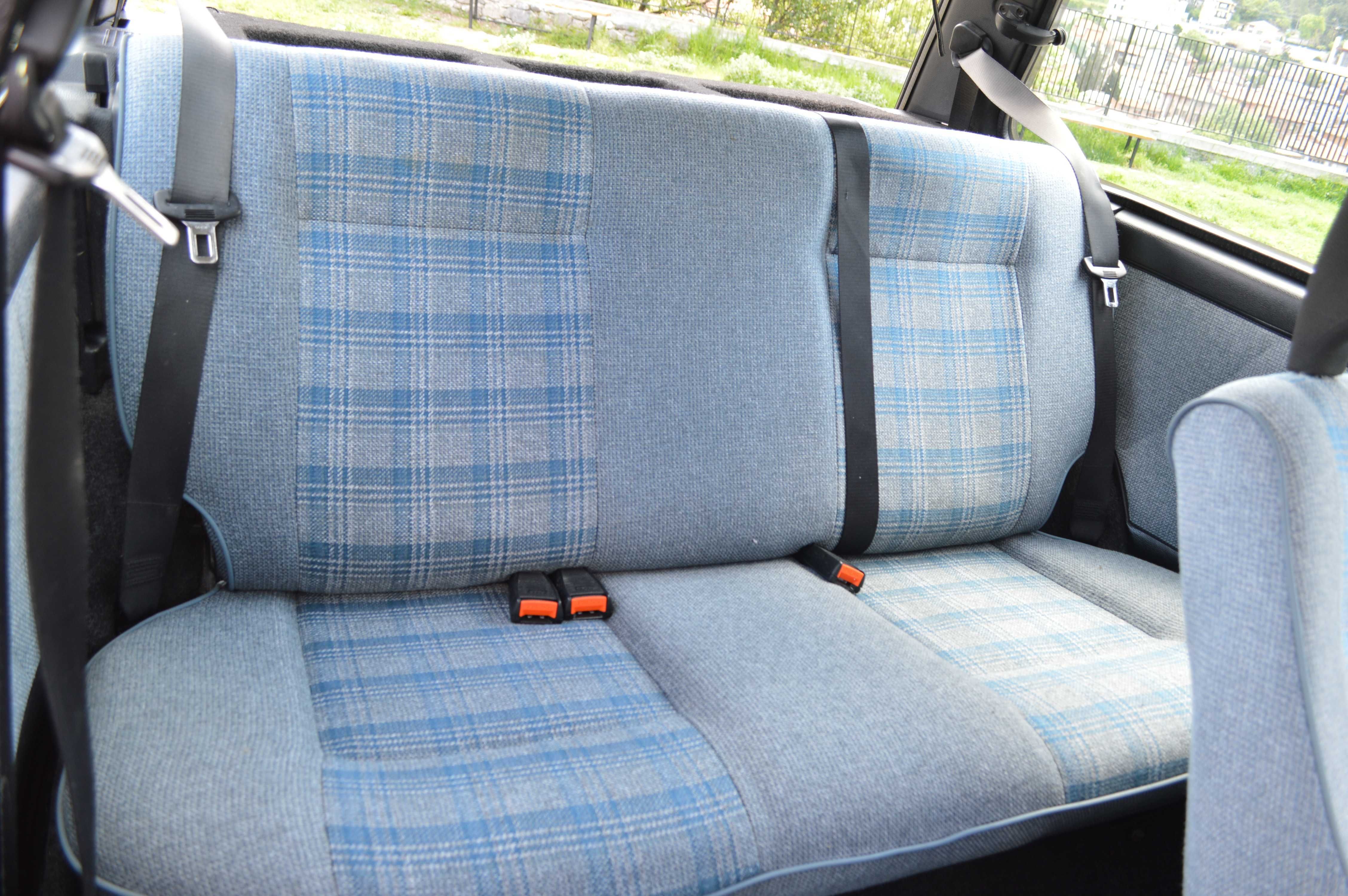 Fiat Uno 1.0 (1990) – Ретро автомобил с реални километри