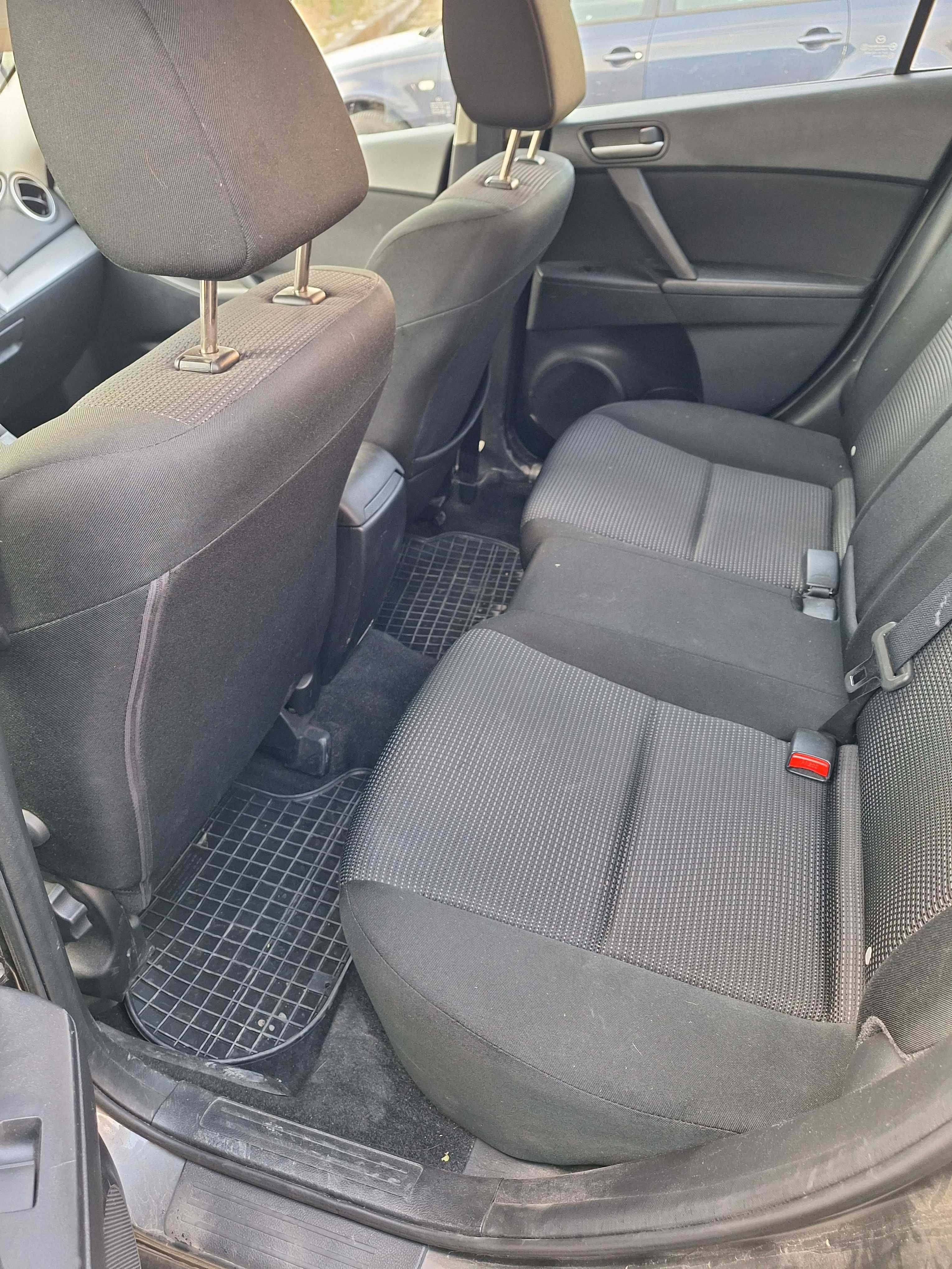 Mazda 3 1.6 добро състояние