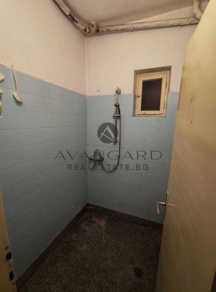 Продава се Многостаен апартамент в Пловдив, Център - 120 кв.м за 2228 €/кв.м - Снимка #10