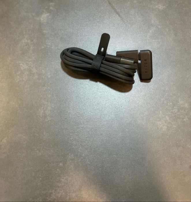 casti razor purtate doar o data