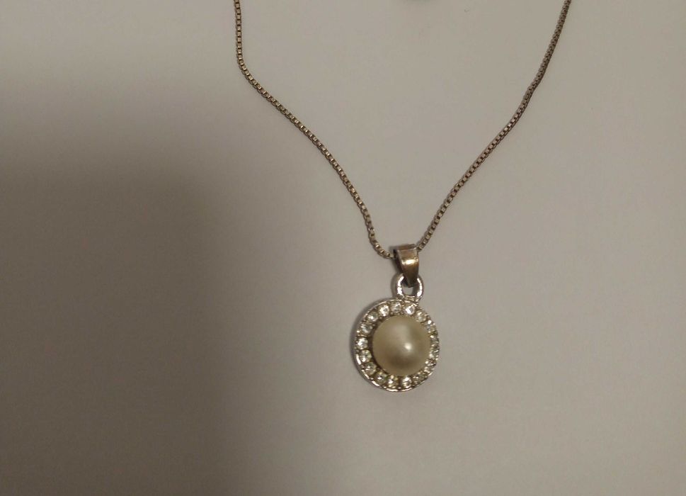 Роскошная подвеска кулон на цепочку.Цена 35тыс