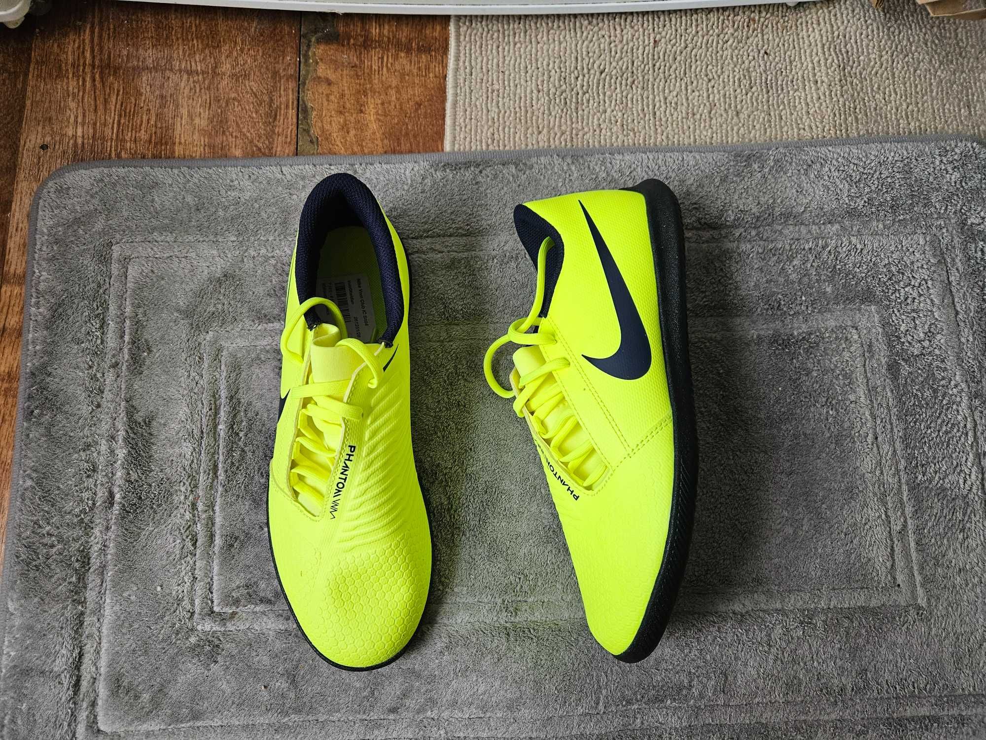 Nike Phantom Venom НОВИ