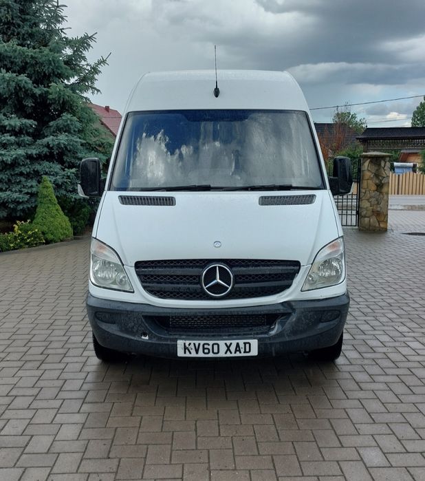 Mercedes Sprinter Am 2 bucati 313 cdi din 2013 motor 2.2 Euro 5 Anglia