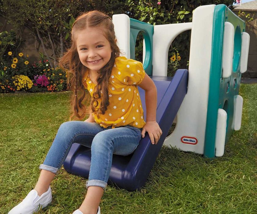Детска пързалка с катерушка Little Tikes
