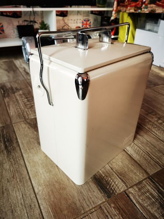 Lada frigorifica retro Jamie Oliver 17 litri