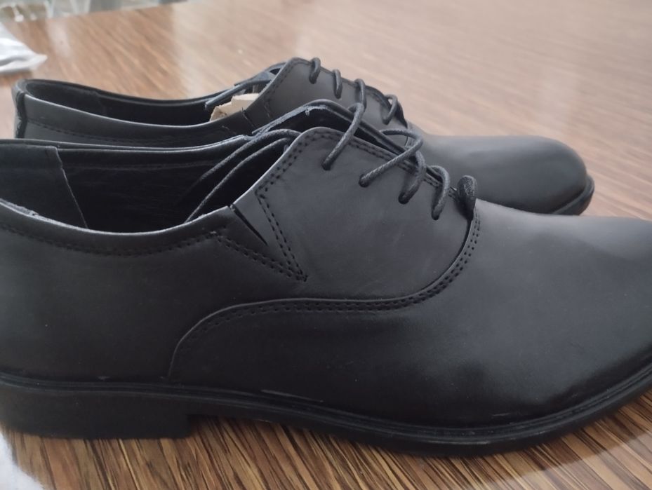 Tufli erkaklar uchun yangi