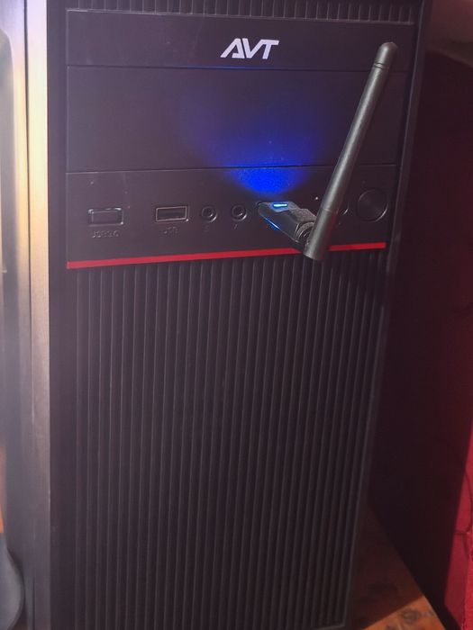 Компютер +комплект  монитор мышка клавиатура