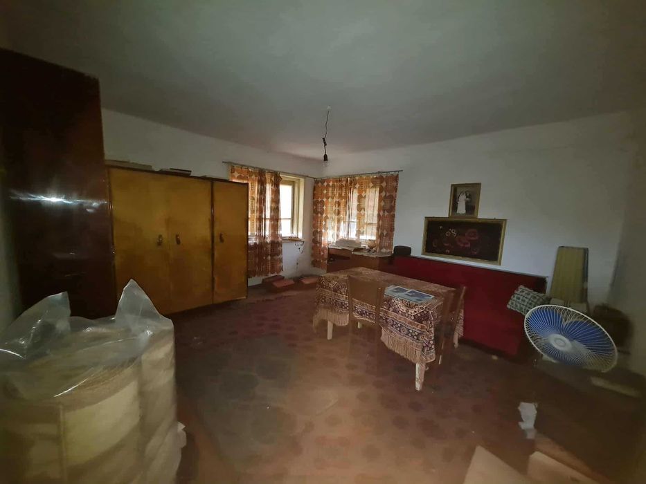 КЪЩА с.Брест обл. Плевен