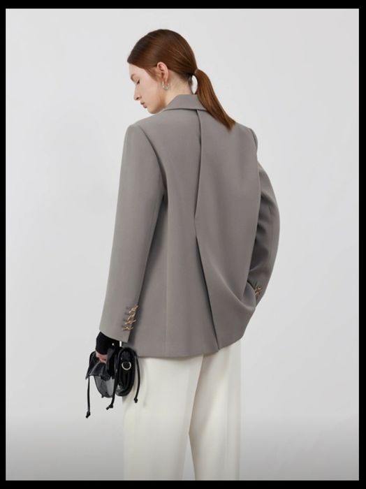 Продам костюм женской 44-46 размер