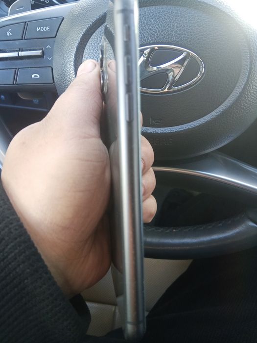 IPhone 11  продам