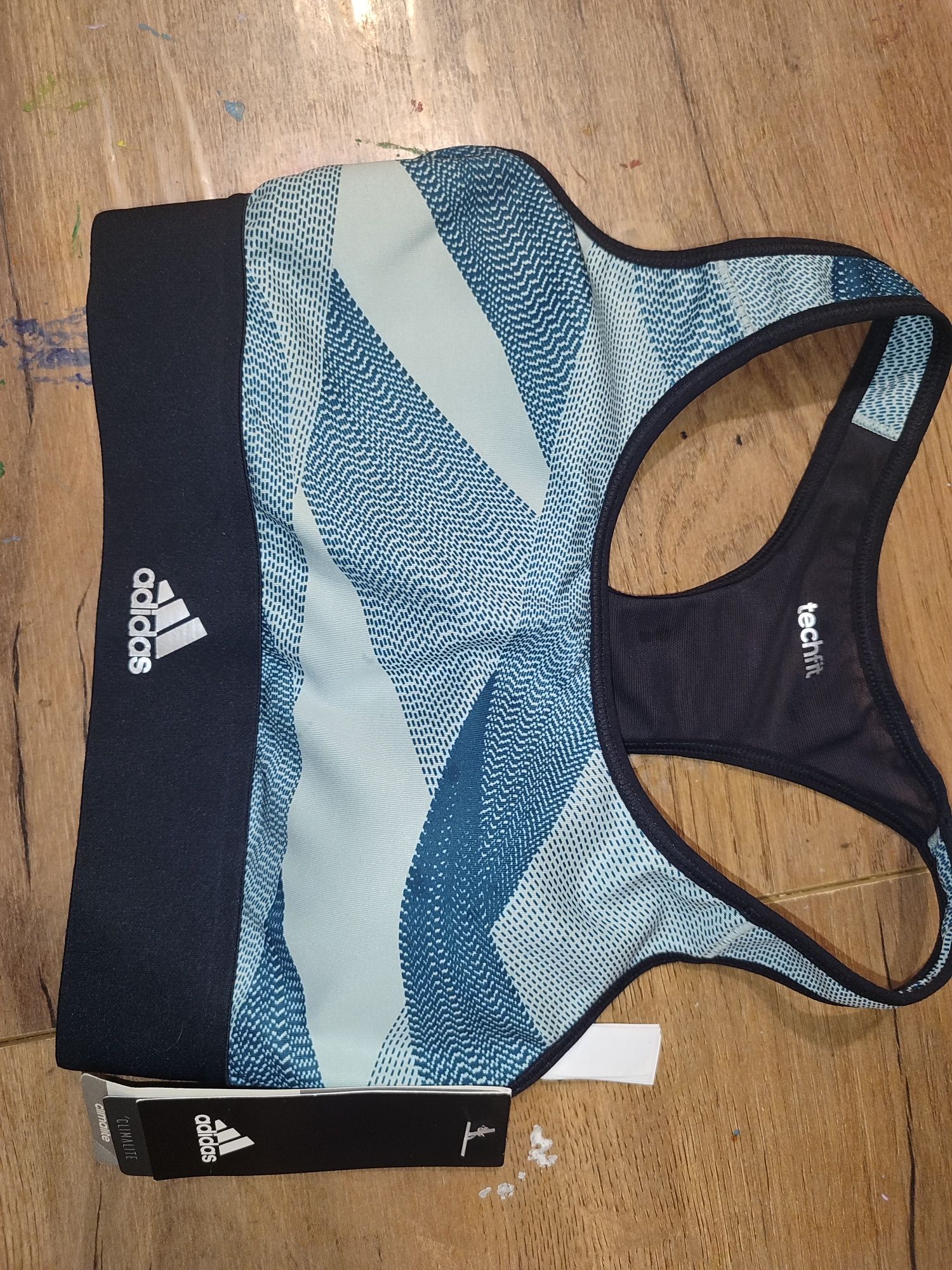 Спортивный топик Adidas