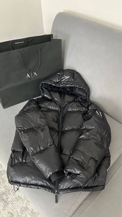 Продам пухових Армани