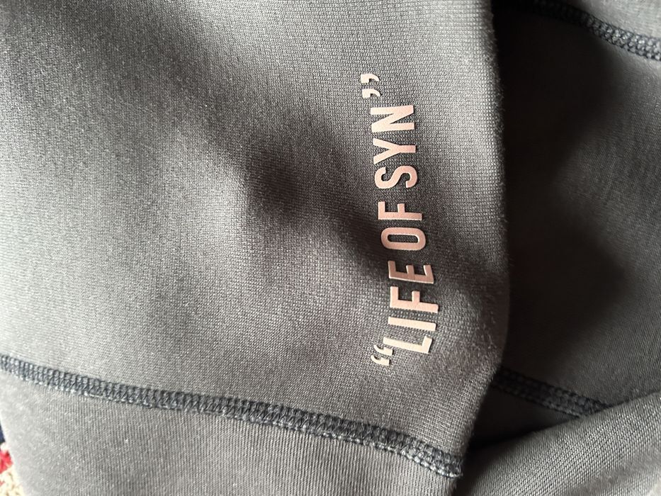 Compleu nike tech syna