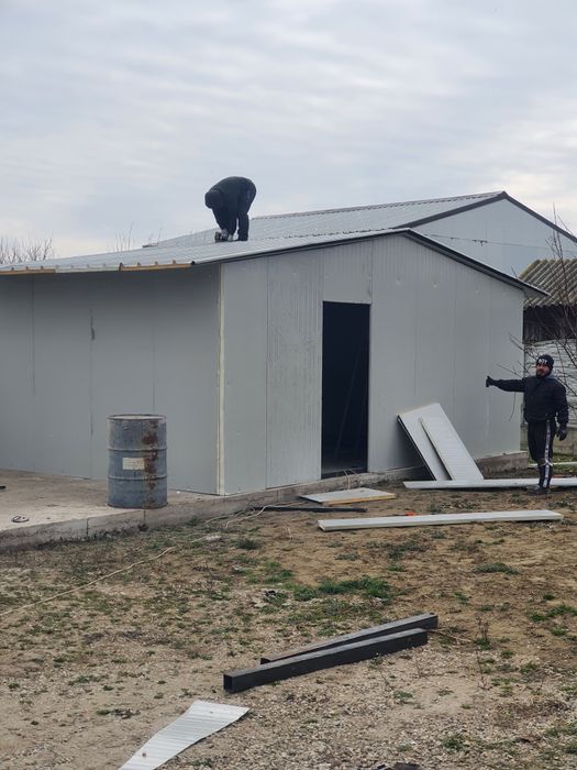 Vând garaje auto și magazii