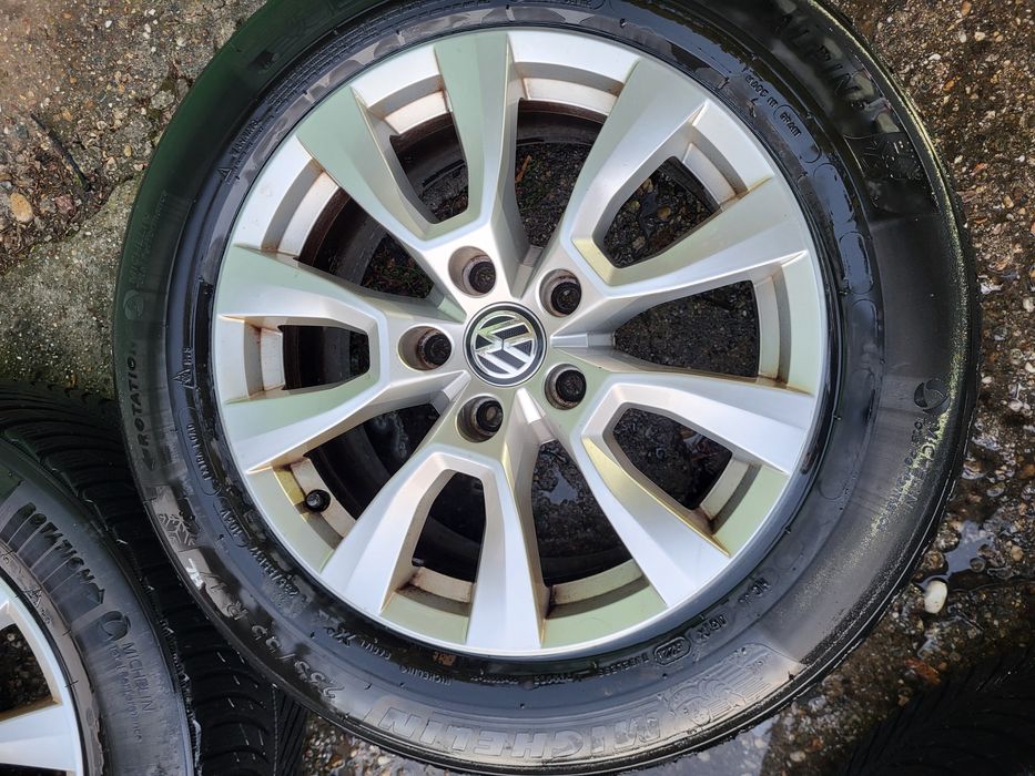 Джанти 5x120 17 за VW Amarok,T5,T6,Multivan с Michelin alpin 235 55