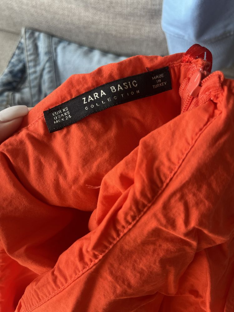 Летни рокли и гащеризони ZARA