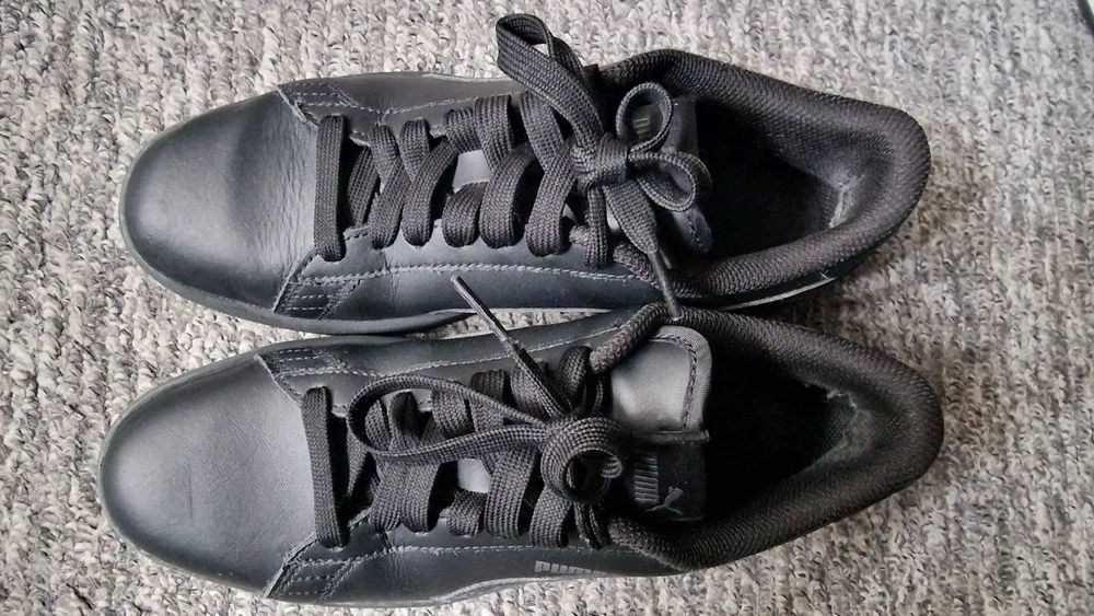 U.S. Polo Assn 40; Onitsuka Tiger (Asics) 39.5; Puma Smash v2 38.5