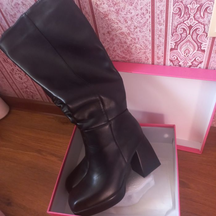 Продам сапоги осень.