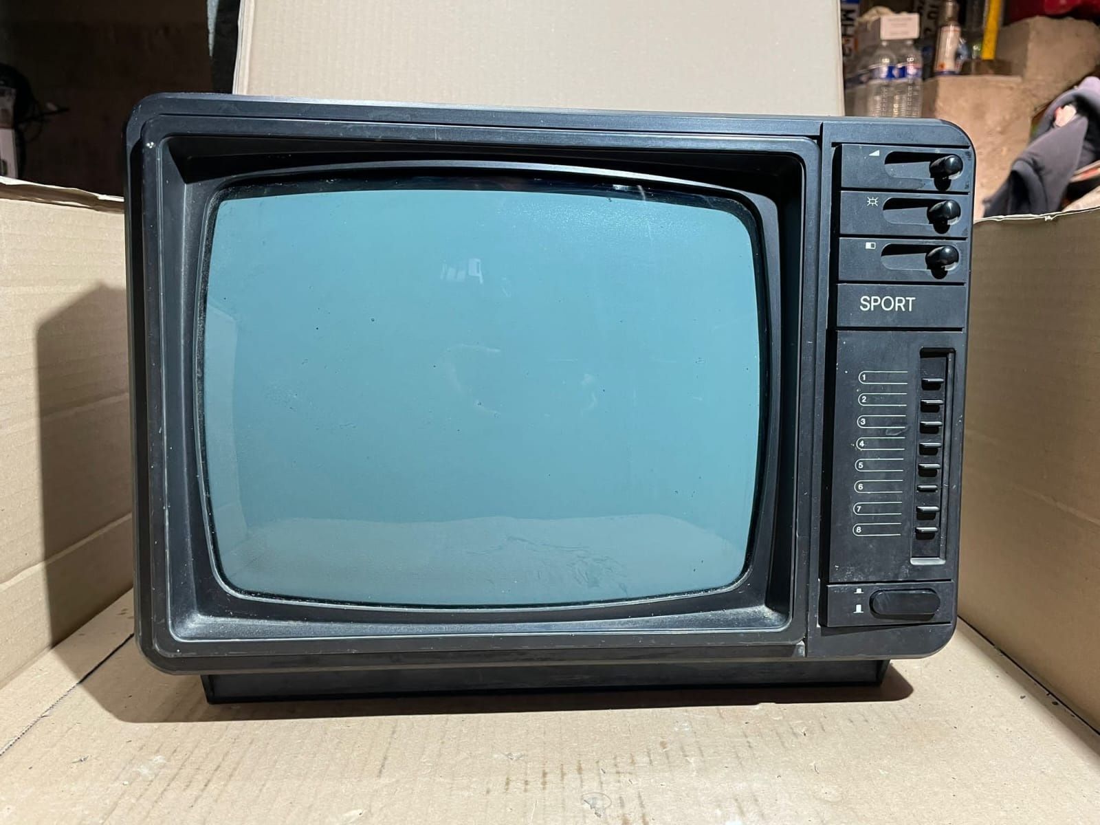 Tv sport romanesc fabricat înainte de 89 +cadou