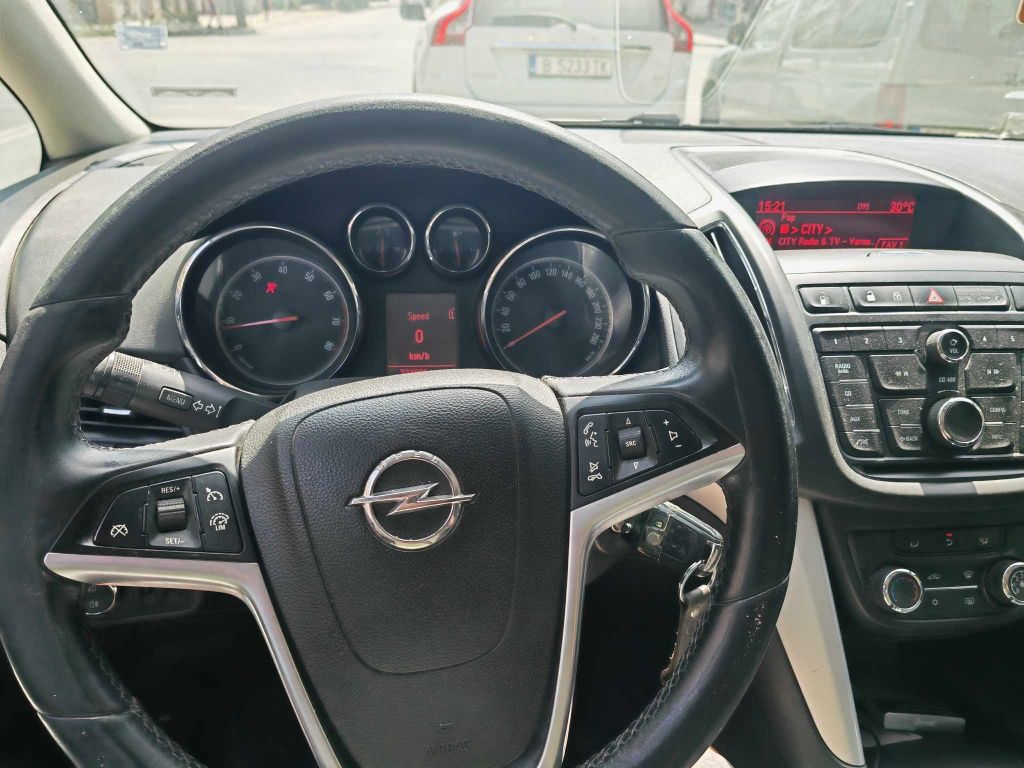 Opel Zafira Tourer