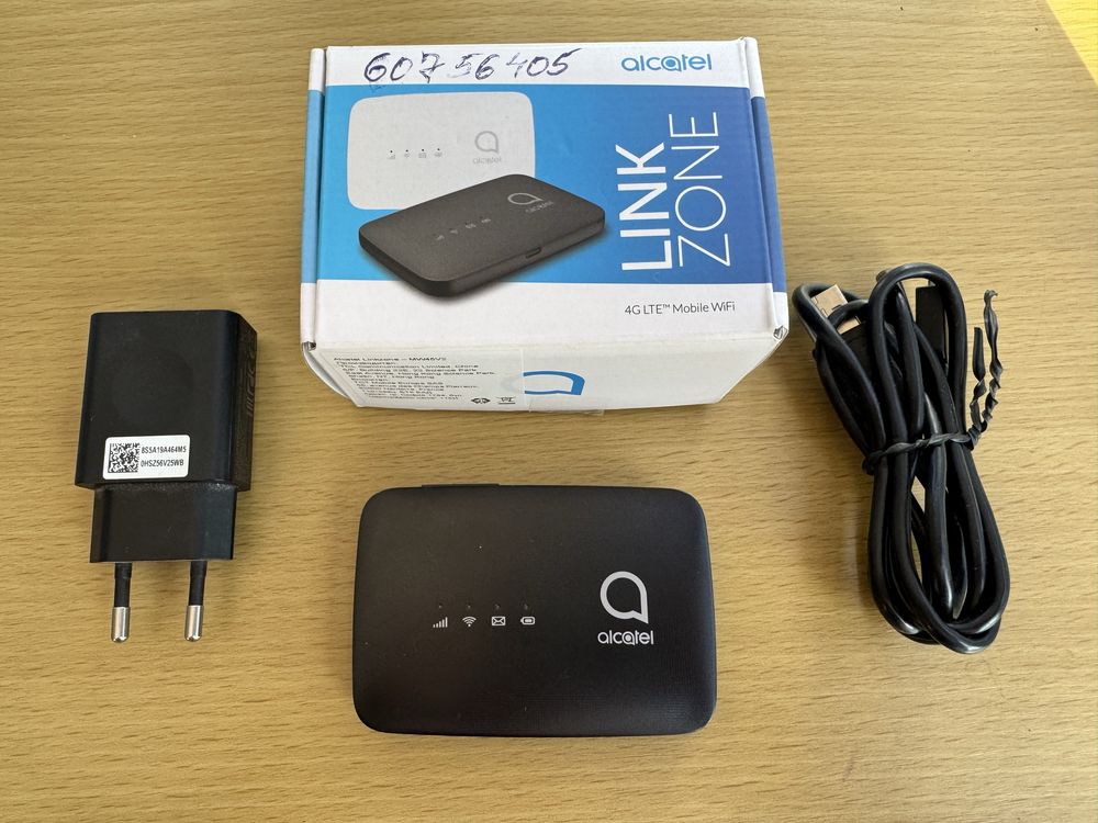 Безжичен рутер (бисквитка) Alcatel 4G LTE