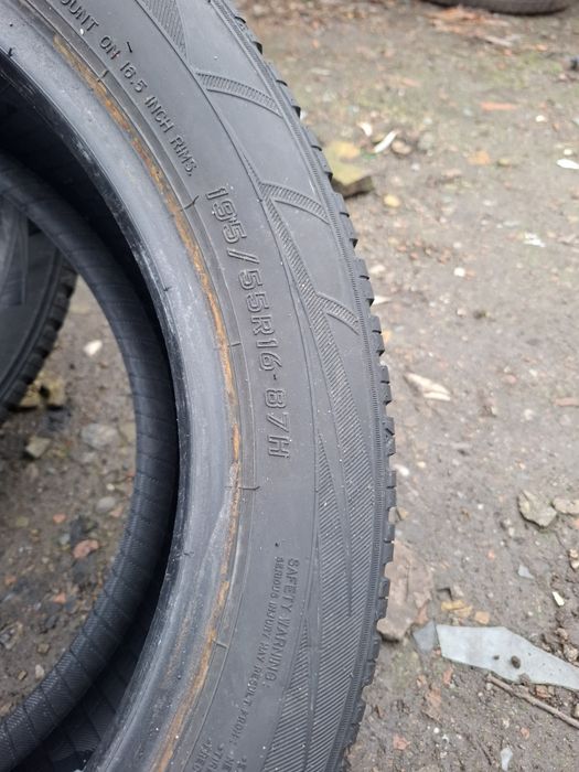 Vand 1 sau 2 anvelope 195 55 16 falken iarna am 3 buc dau și 1 buc