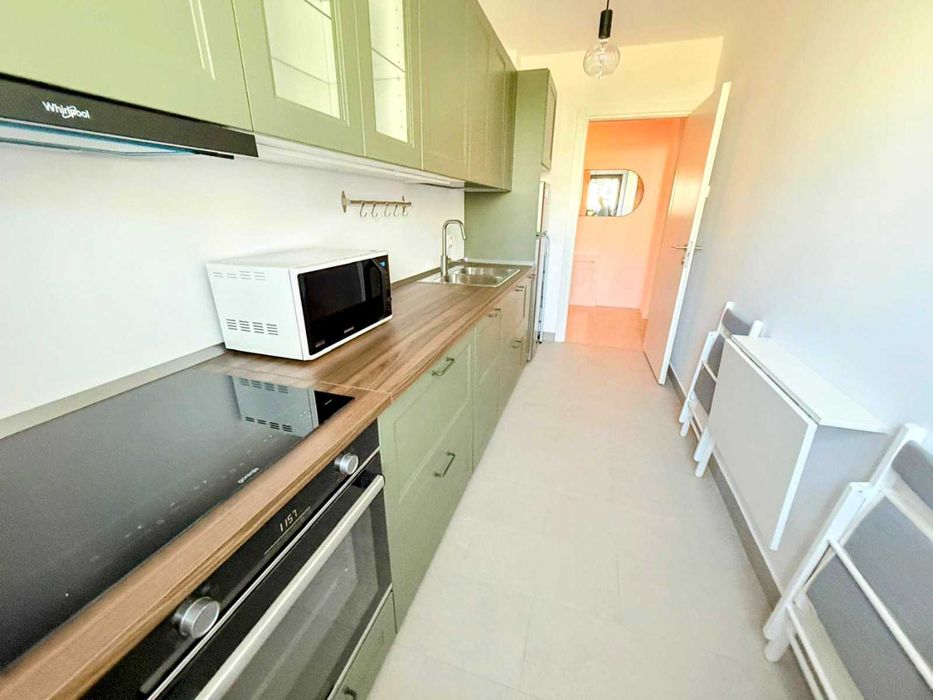 Exclusive For Rent – 2-Room Apartment in Greenfield